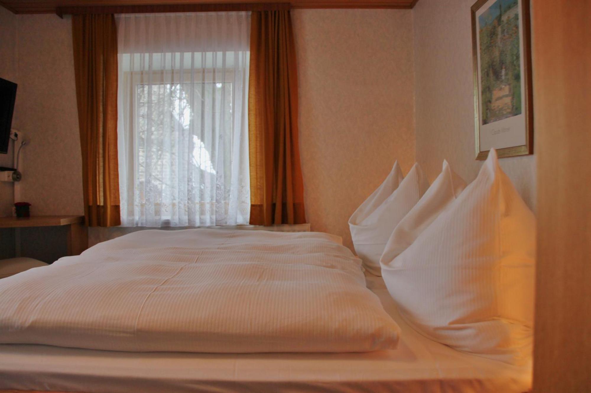Gasthof-Pension Zum Haugstein - Familie Eder Енгелхартцел Стая снимка