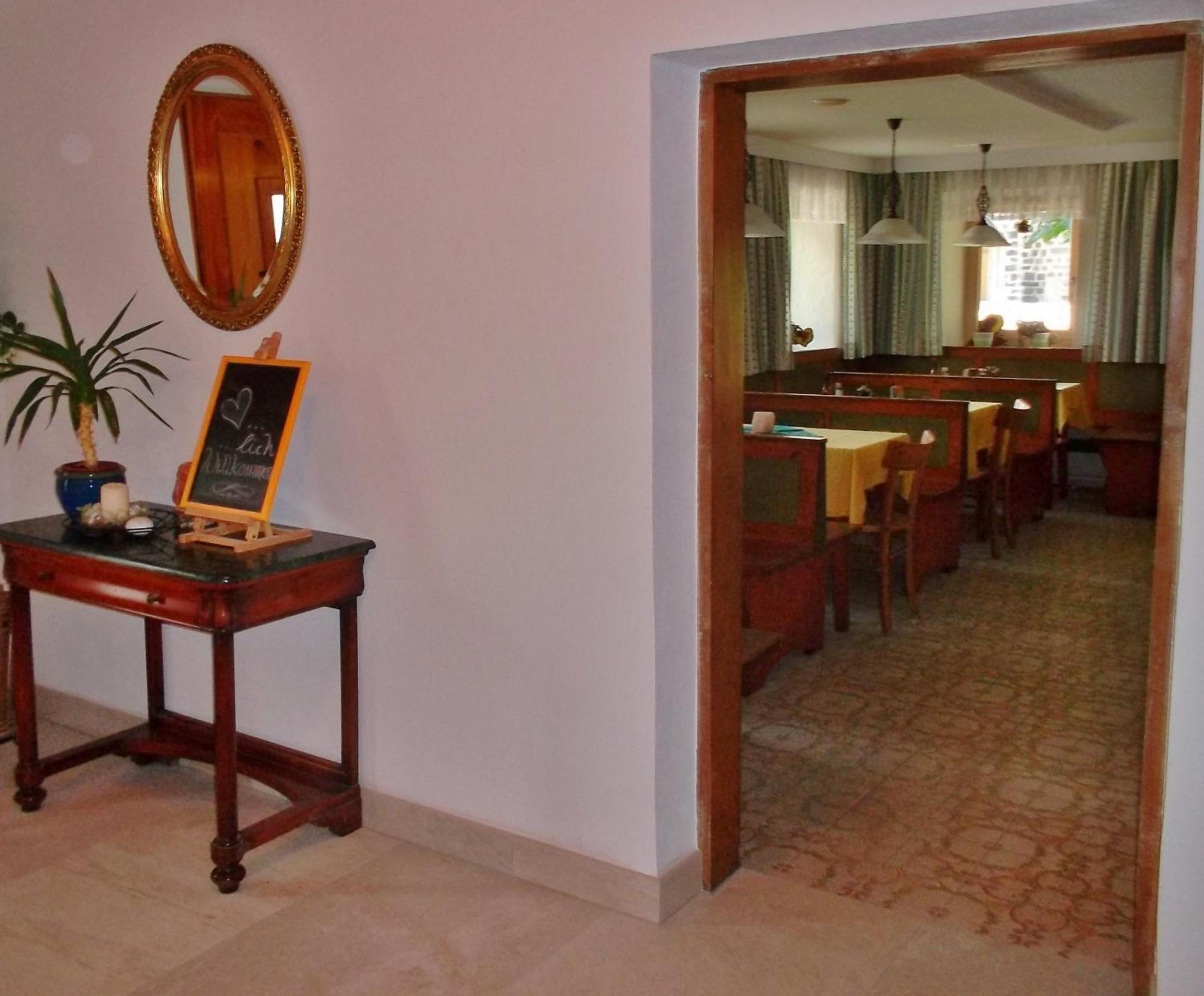 Gasthof-Pension Zum Haugstein - Familie Eder Енгелхартцел Екстериор снимка